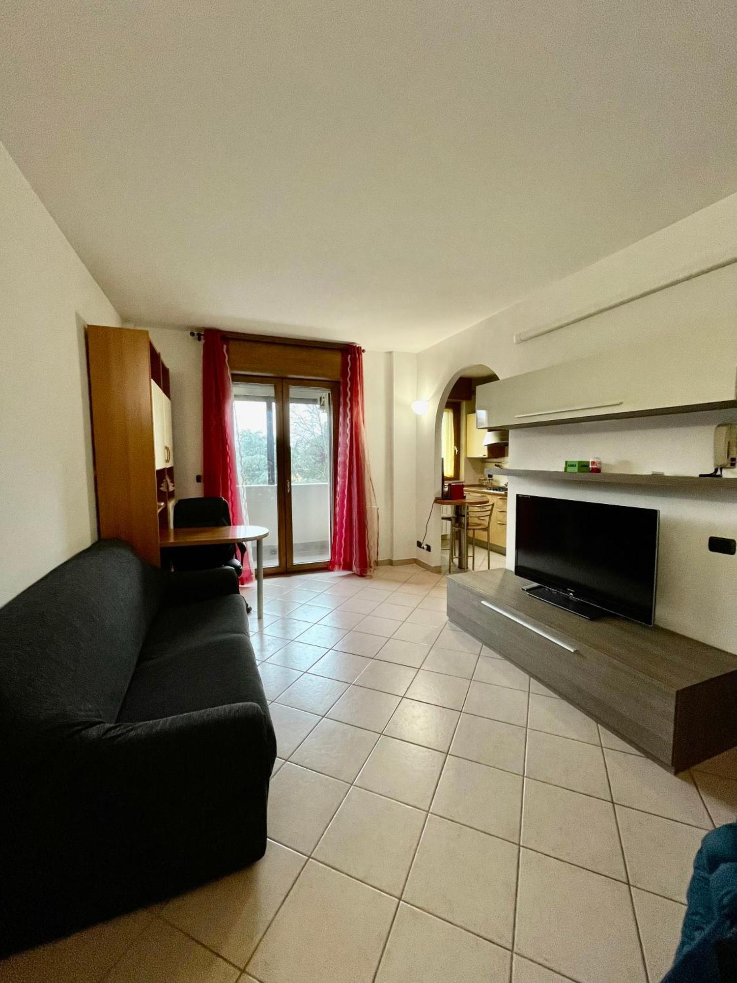 Pm 2 Via De Gasperi Guest House รอซซาโน ภายนอก รูปภาพ